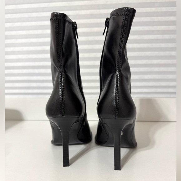 Zara Women’s Sleek Black Pointed Heeled Boots - Picture 3 of 9